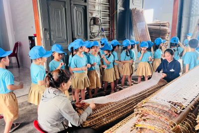 HOẠT ĐỘNG TRẢI NGHIỆM THAM QUAN LÀNG NGHỀ QUÊ HƯƠNG – LỚP 5TA3